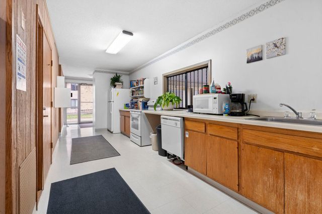 3431 Kent Street 801, Shoreview, MN 55126