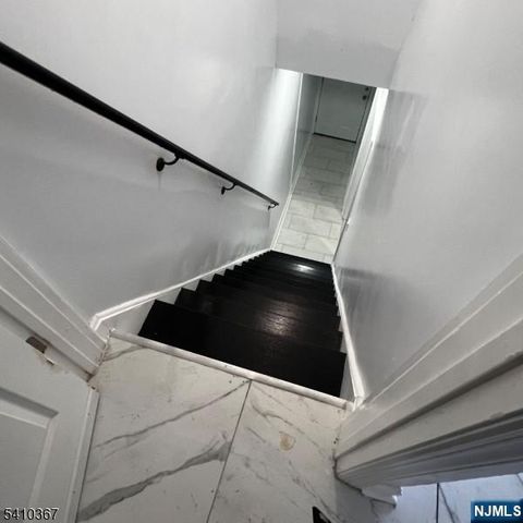 345 Summer Avenue, Newark, NJ 07104