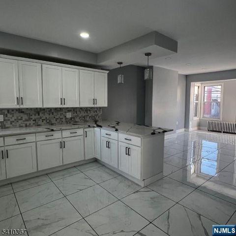 345 Summer Avenue, Newark, NJ 07104