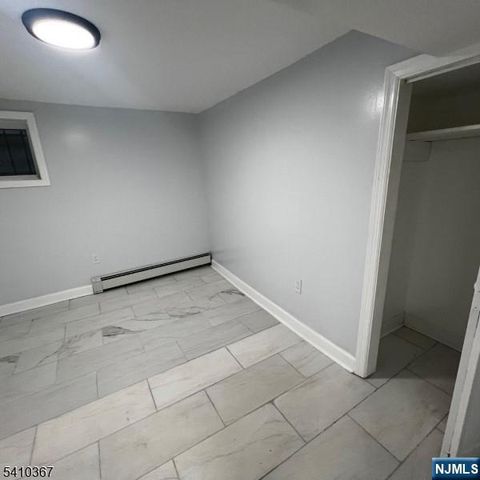 345 Summer Avenue, Newark, NJ 07104