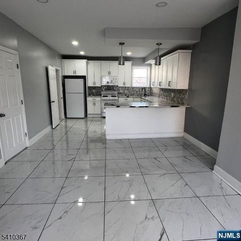 345 Summer Avenue, Newark, NJ 07104