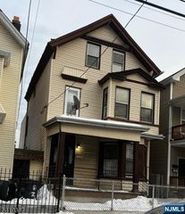 345 Summer Avenue, Newark, NJ 07104