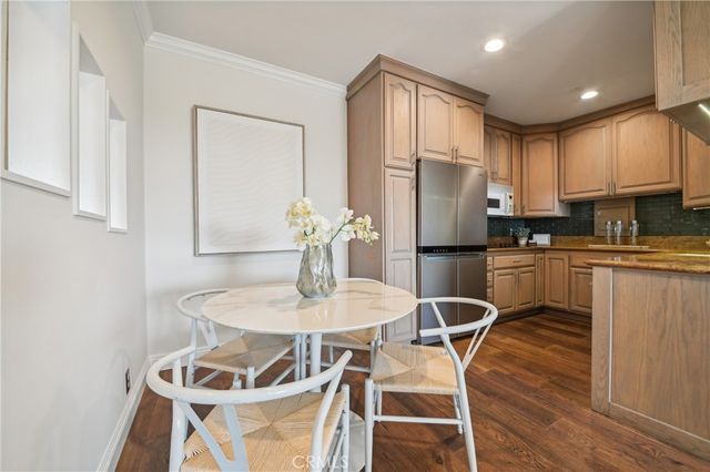 1707 Pacific Coast 506, Hermosa Beach, CA 90254