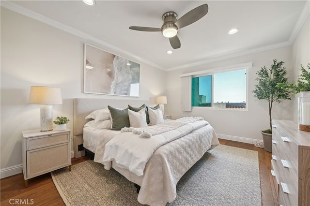 1707 Pacific Coast 506, Hermosa Beach, CA 90254