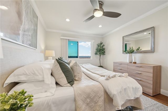 1707 Pacific Coast 506, Hermosa Beach, CA 90254