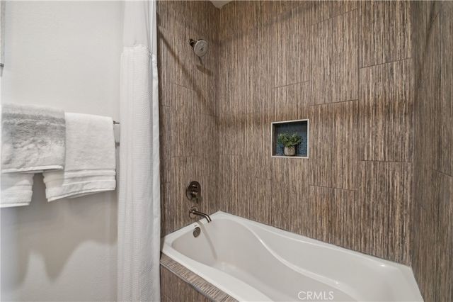 1707 Pacific Coast 506, Hermosa Beach, CA 90254