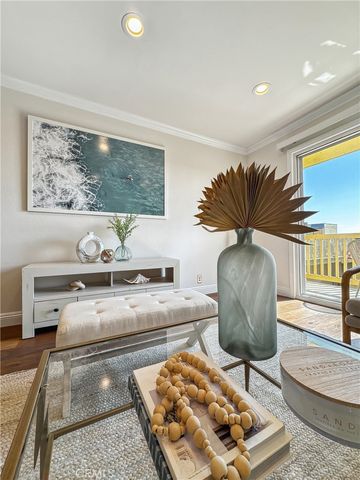 1707 Pacific Coast 506, Hermosa Beach, CA 90254