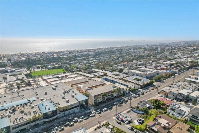 1707 Pacific Coast 506, Hermosa Beach, CA 90254