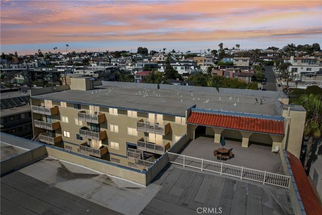 1707 Pacific Coast 506, Hermosa Beach, CA 90254