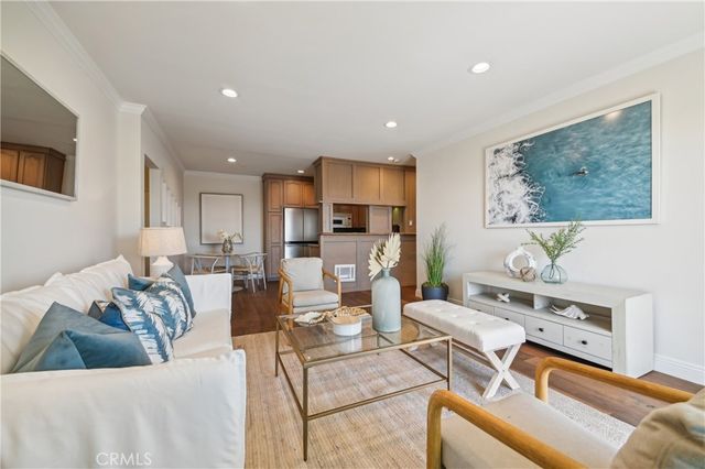 1707 Pacific Coast 506, Hermosa Beach, CA 90254