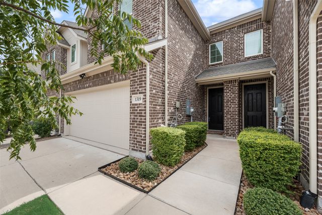 1319 Hill Country Place, Celina, TX 75009