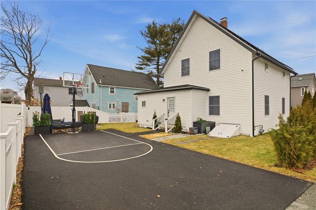 269 Bellman Avenue, Warwick, RI 02889