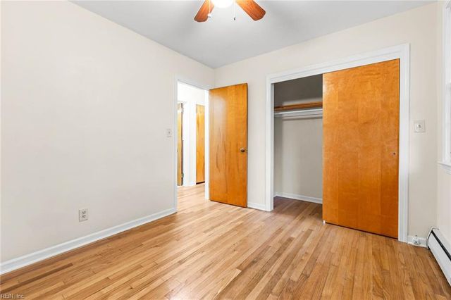 276 Bridgeview CIR, Chesapeake, VA 23322