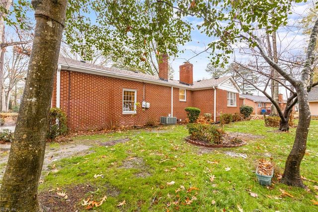 276 Bridgeview CIR, Chesapeake, VA 23322