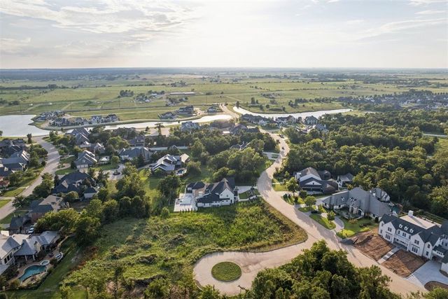 2622 Crittenden Court, Norman, OK 73072