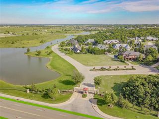 2622 Crittenden Court, Norman, OK 73072
