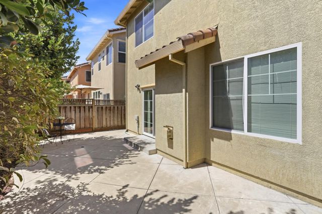 701 Vista Montana Drive, Watsonville, CA 95076