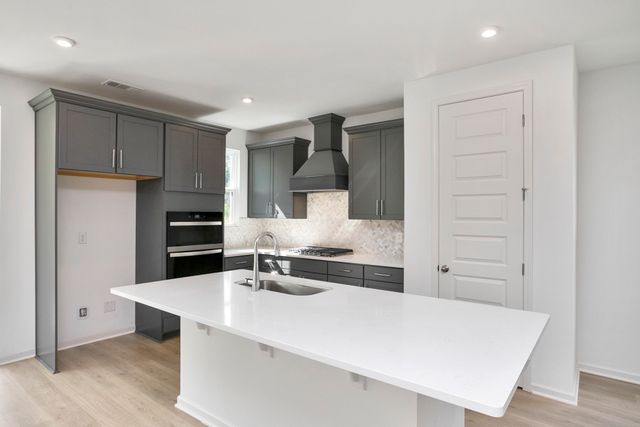 510 Pine Valley Rd, Mount Juliet, TN 37122