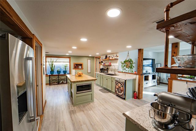 206 E 2nd Street, Breckenridge, TX 76424