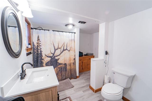 206 E 2nd Street, Breckenridge, TX 76424