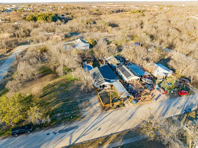 206 E 2nd Street, Breckenridge, TX 76424