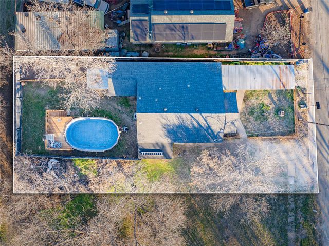 206 E 2nd Street, Breckenridge, TX 76424