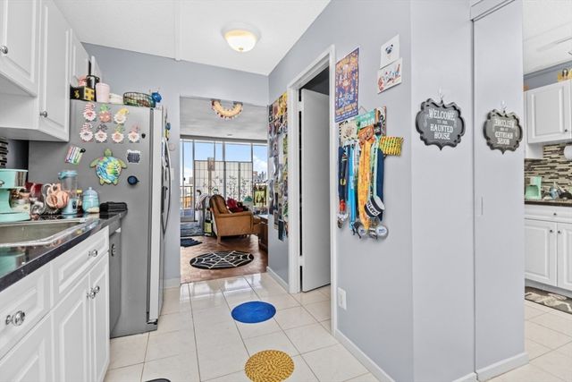 44 Washington St 1113, Brookline, MA 02446