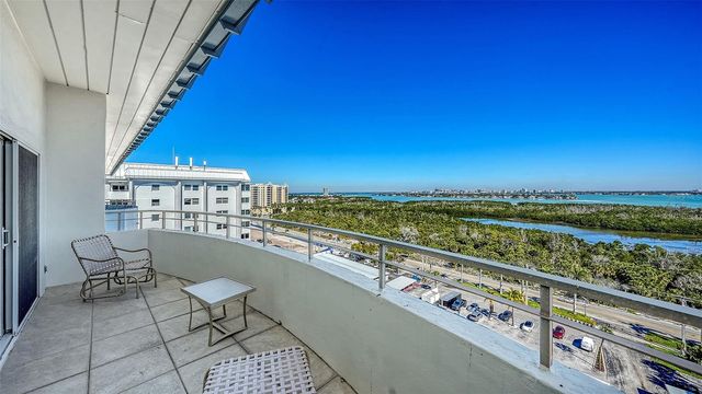 1750 BENJAMIN FRANKLIN DRIVE F, Sarasota, FL 34236