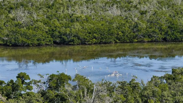 1750 BENJAMIN FRANKLIN DRIVE F, Sarasota, FL 34236