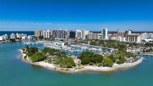 1750 BENJAMIN FRANKLIN DRIVE F, Sarasota, FL 34236