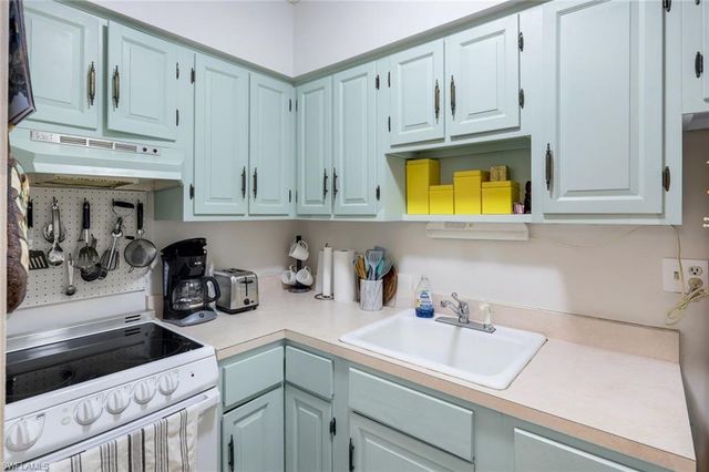 130 Collier BLVD E4, Marco Island, FL 34145