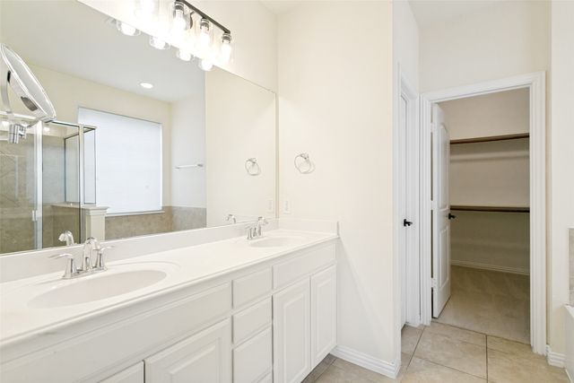 412 Eastland Drive, Lewisville, TX 75056