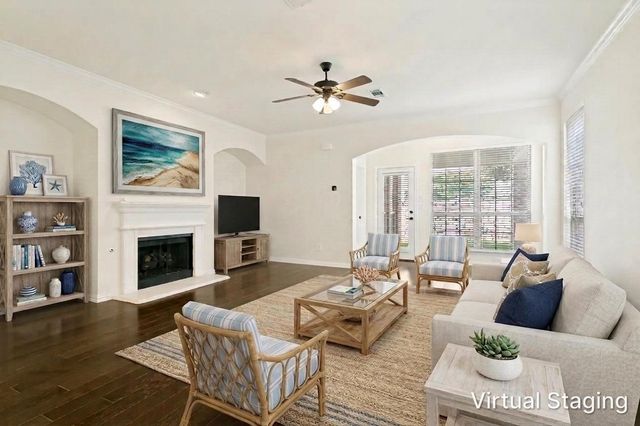 412 Eastland Drive, Lewisville, TX 75056