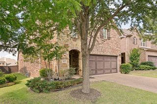 412 Eastland Drive, Lewisville, TX 75056