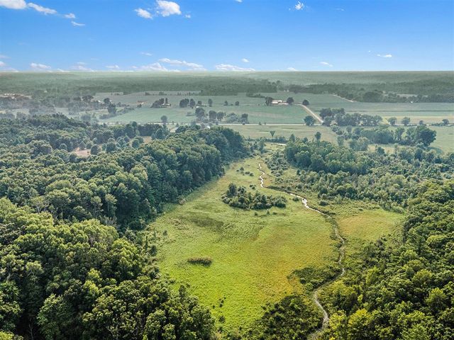 13774 S Maple Island Road, Twin Lake, MI 49457