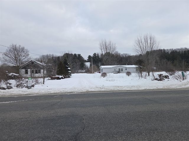 13774 S Maple Island Road, Twin Lake, MI 49457