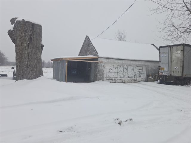 13774 S Maple Island Road, Twin Lake, MI 49457