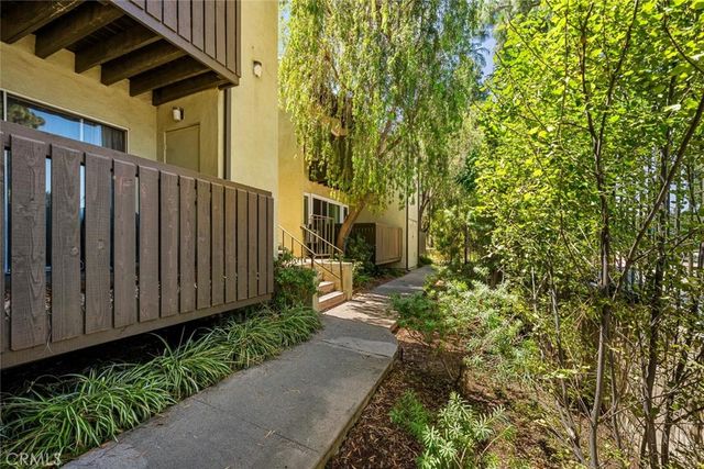 4903 Indian Wood 110, Culver City, CA 90230
