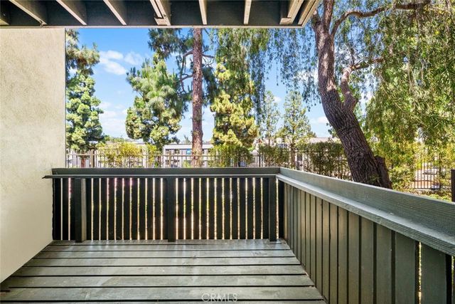 4903 Indian Wood 110, Culver City, CA 90230