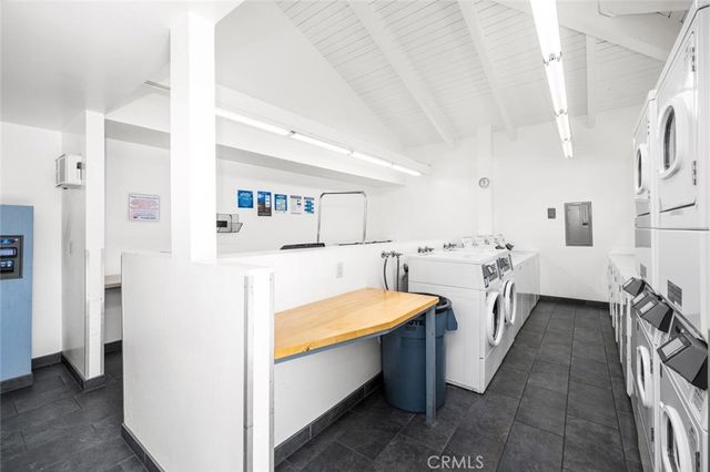 4903 Indian Wood 110, Culver City, CA 90230