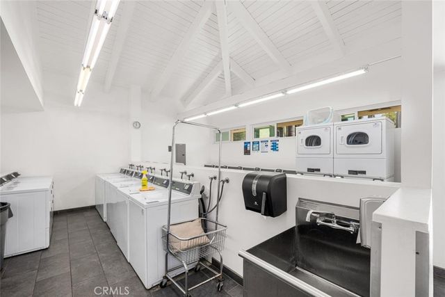 4903 Indian Wood 110, Culver City, CA 90230
