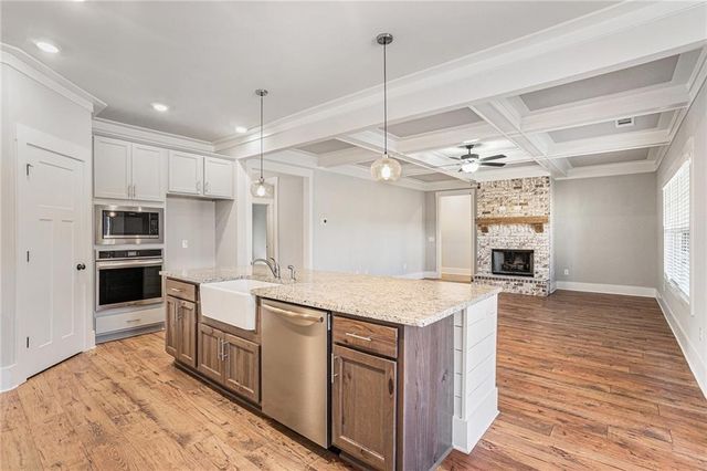 1119 Heights View Way, Monroe, GA 30655