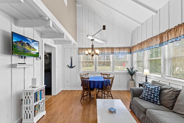 78 Upper County Road A & B, Dennis, MA 02638
