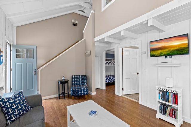78 Upper County Road A & B, Dennis, MA 02638