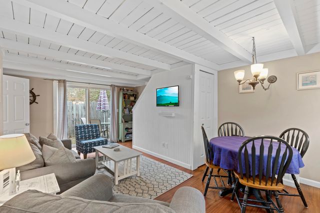 78 Upper County Road A & B, Dennis, MA 02638