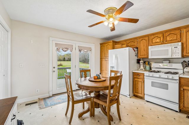 325 Thurman Kepley Rd, Portland, TN 37148