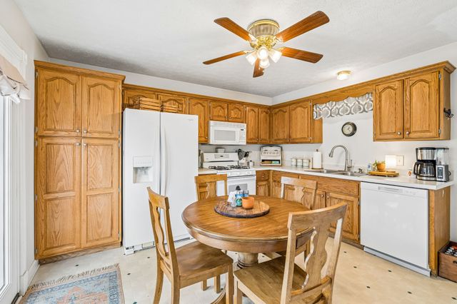 325 Thurman Kepley Rd, Portland, TN 37148