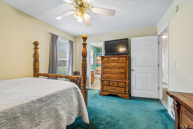 325 Thurman Kepley Rd, Portland, TN 37148