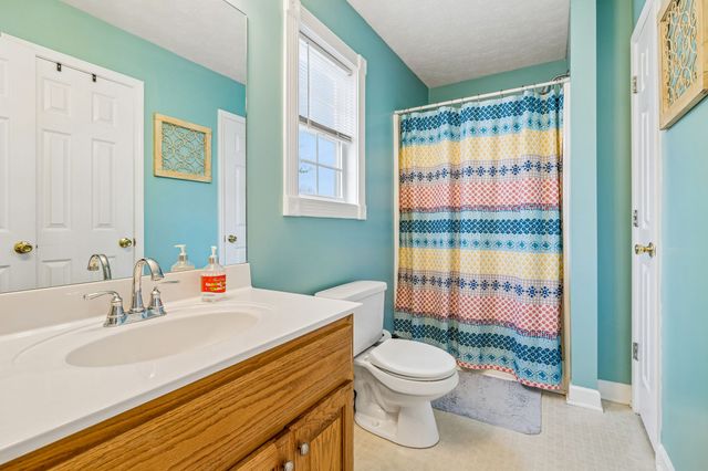 325 Thurman Kepley Rd, Portland, TN 37148