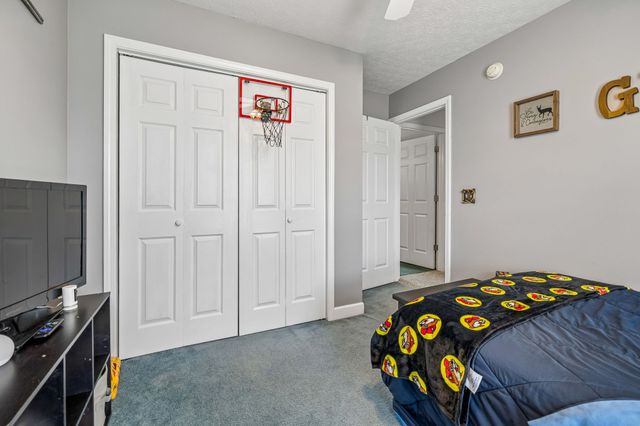 325 Thurman Kepley Rd, Portland, TN 37148